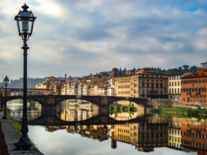 Visiter Florence en voiture : conseils et astuces pour un voyage reussi